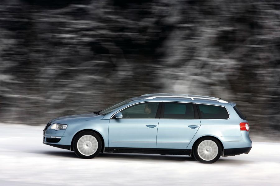  Volkswagen Passat Variant 2005 года  (фото 33 из 121)